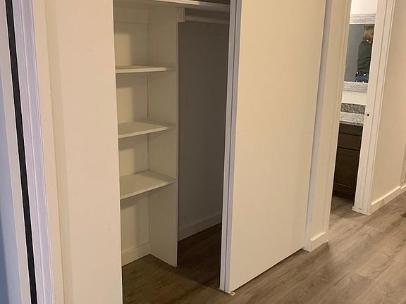 4th image of 425 S 1000 E APT 411C