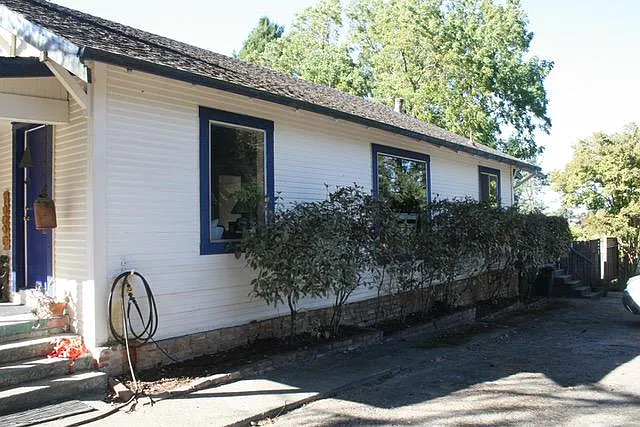 6030 Blank Rd — Photo 3