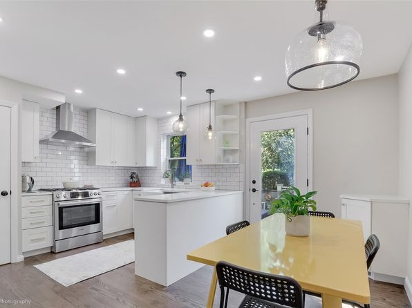 39-50 45th Street, Sunnyside, NY 11104