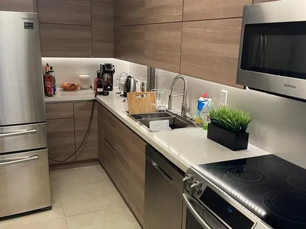 3000 S Ocean Drive #302, Hollywood, FL 33019