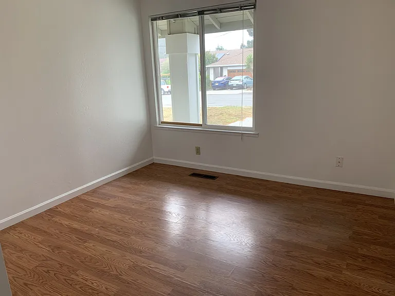 116 Seton Way — Photo 3