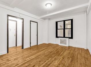 208 W 23rd St APT 408, New York, NY 10011