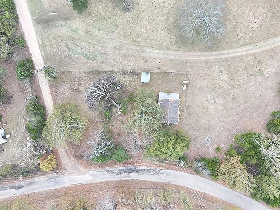 3rd image of 4525 County Road 3716