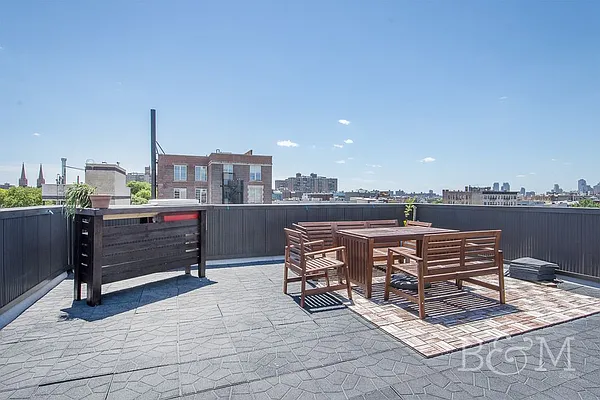 Rented by Brick&Mortar | media 18