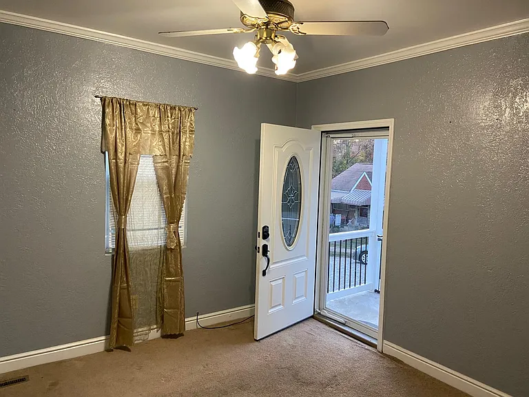 625 Chess St — Photo 11