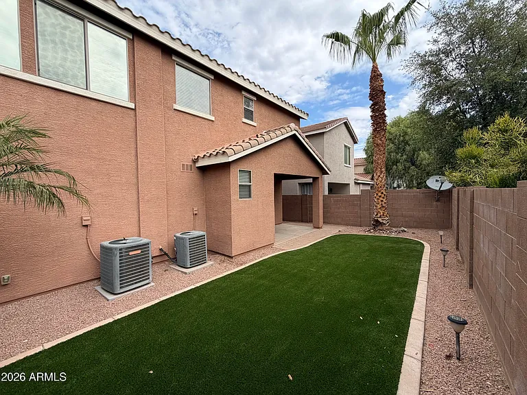 2065 S Martingale Rd — Photo 28