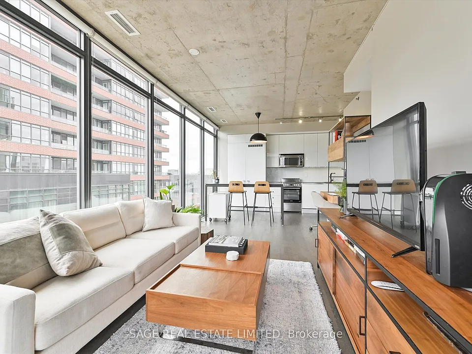 8 Dovercourt Rd #706