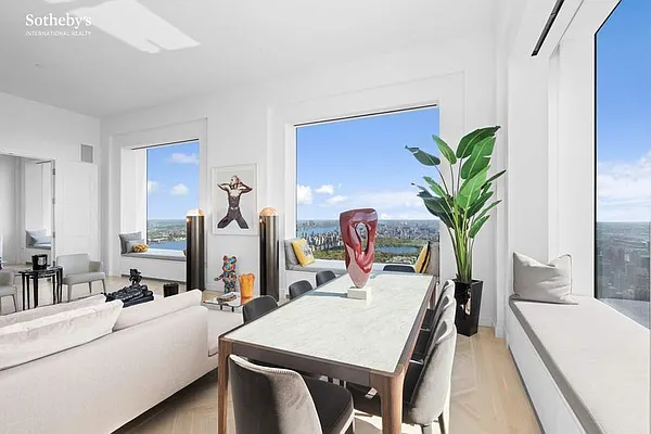 Rented by Sotheby's International Realty | media 3