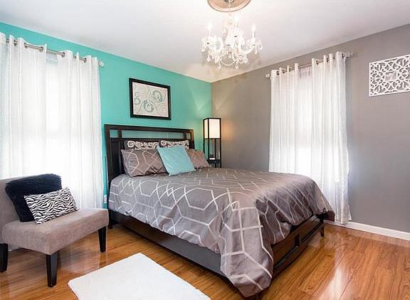 5th image of 401 Hereford Ave