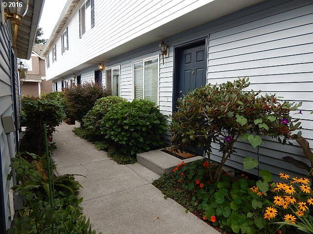 1st image of 4000 NE 109th Ave Unit 193