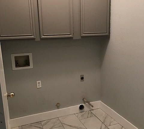 3rd image of 631 Fern Dr