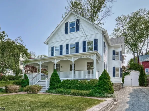 140 Main St, Peapack Gladstone Boro, NJ 07977