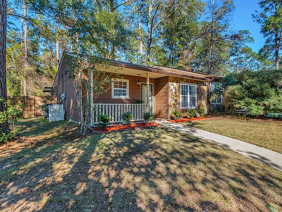 4th image of 2062 Hanover Ct