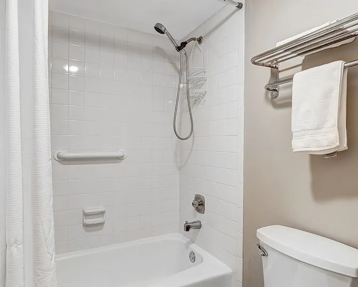 4126 Belair Ln #B10 — Photo 20