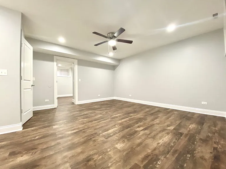 4506 N Sheridan Rd — Photo 4