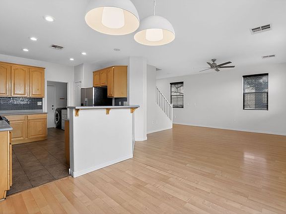 4th image of 9132 Kona Peaks Ct Unit 103