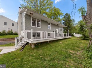 425 N Ln, Ridley Park, PA 19078