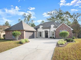 19910 Stone Hill Dr, Denham Springs, LA 70726