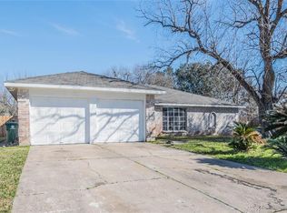 11517 Ainsworth Dr, Houston, TX 77099