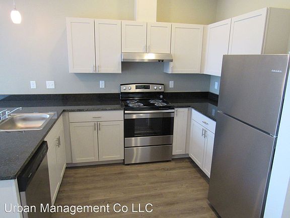 4th image of 321 Legion Way SE #10110648