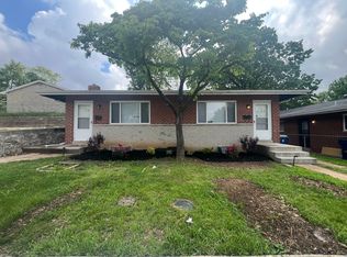 3150 Sherman Dr, Saint Ann, MO 63074