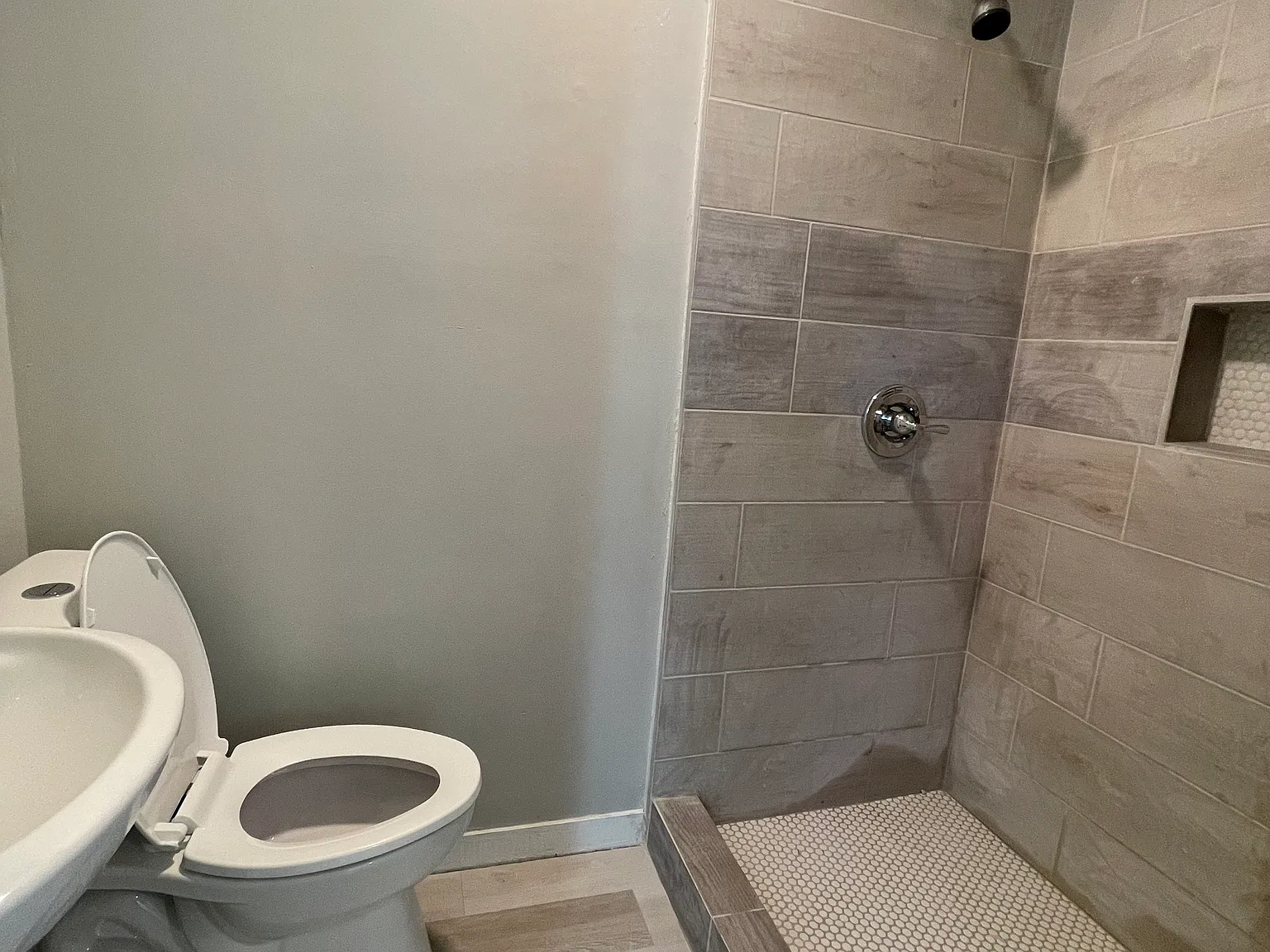 4111 Kirkland Ave — Photo 3