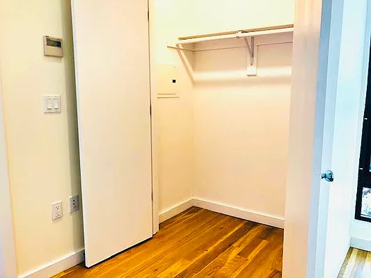 Rented by null | media 13