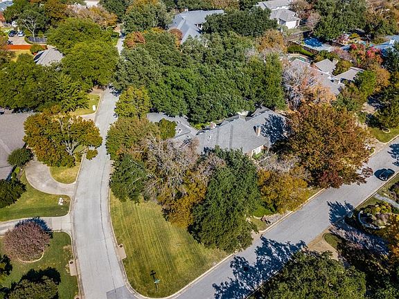 2nd image of 6707 Glenhurst Dr