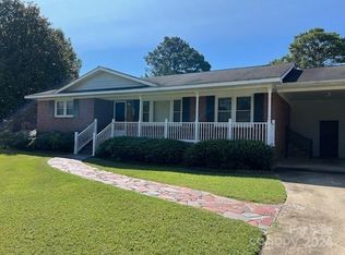 1221 Dogwood Ln, Chester, SC 29706