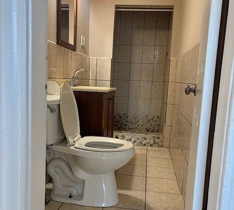 Bathroom - Off the Kitchen