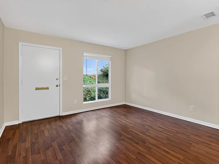 7966 Camino Kiosco — Photo 10