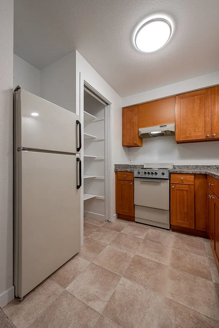Building Photo - 7920 168th Ave NE