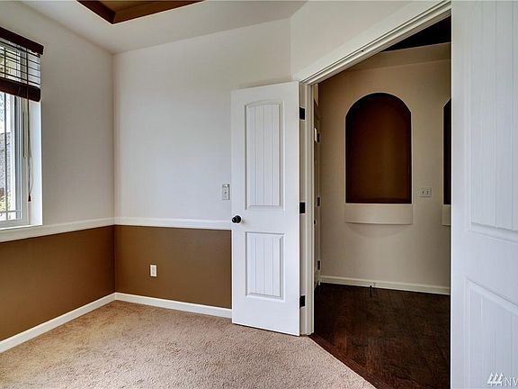 3rd image of 18424 11th Avenue Ct E