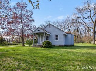 1020 Royal Oak St SW, Wyoming, MI 49509