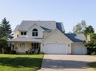 240 E Birchwood Ct, Warsaw, IN