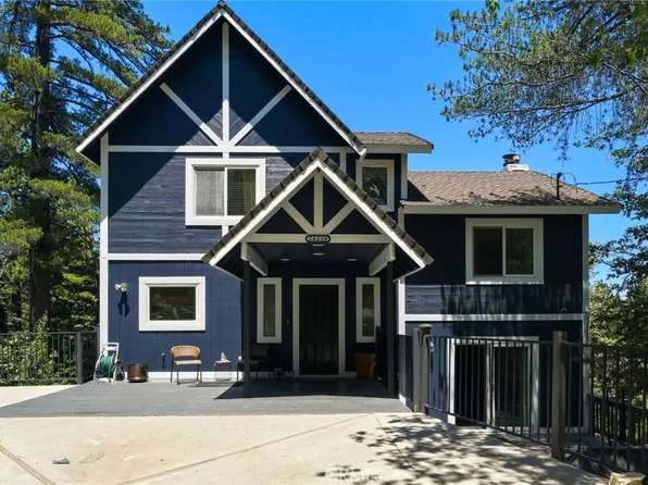 26210 Circle Dr, Lake Arrowhead, CA 92352