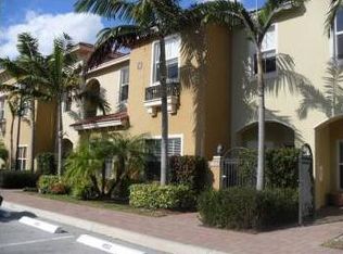 2851 Prospect Rd #902, Fort Lauderdale, FL 33309