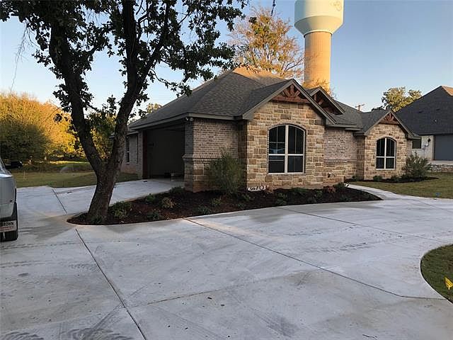 2nd image of 6701 Westover Dr