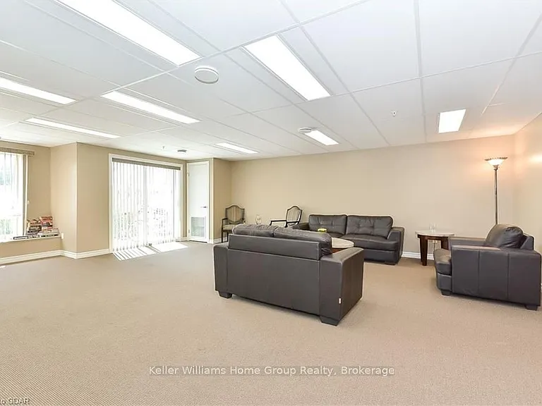 625 Saint David St S #208 — Photo 12