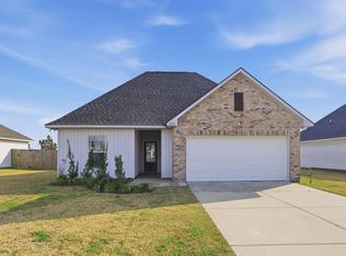 1754 Park Place Dr, Lake Charles, LA 70607