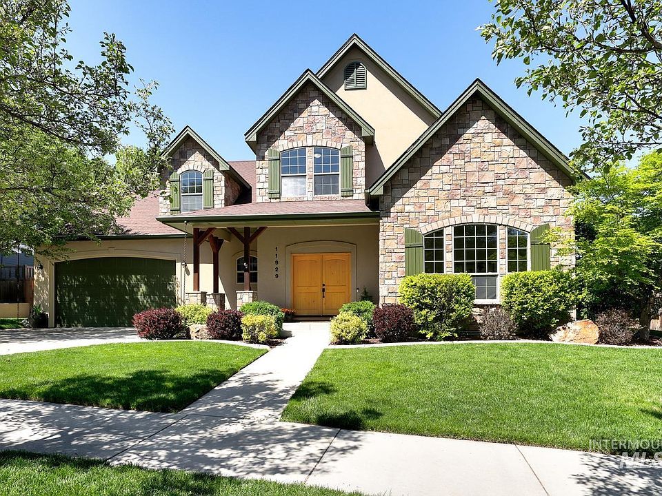 1st image of 11929 N Humphreys Pl