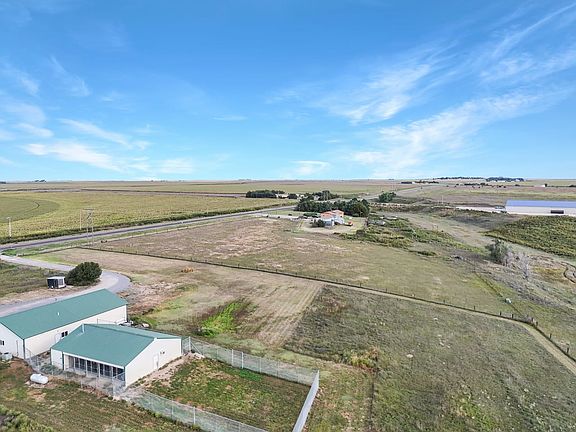 3rd image of Highway 83