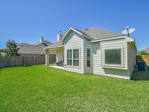3rd image of 14911 Grand Corral Ln