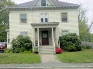 9 Emerson St, Peabody, MA 01960