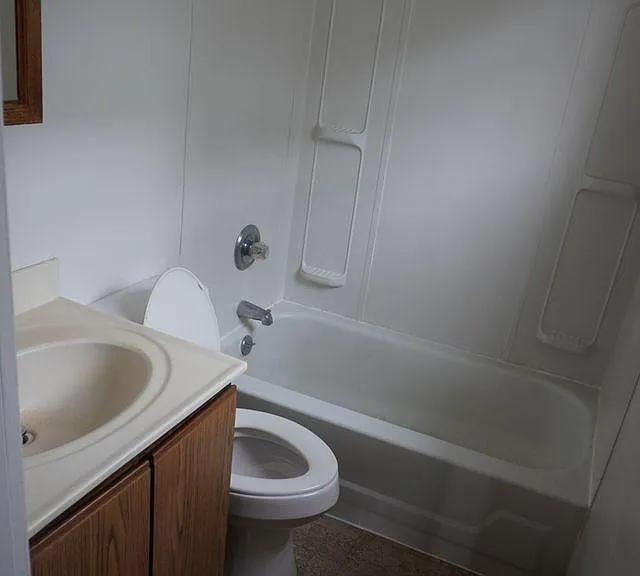 1265-67 W Genesee St W #207 — Photo 5