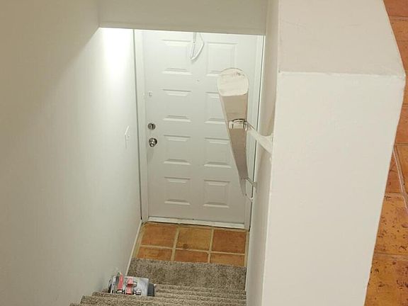 4th image of 110 Gardens Drive #203