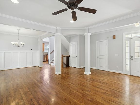 5th image of 2238 Parkview Ct NW