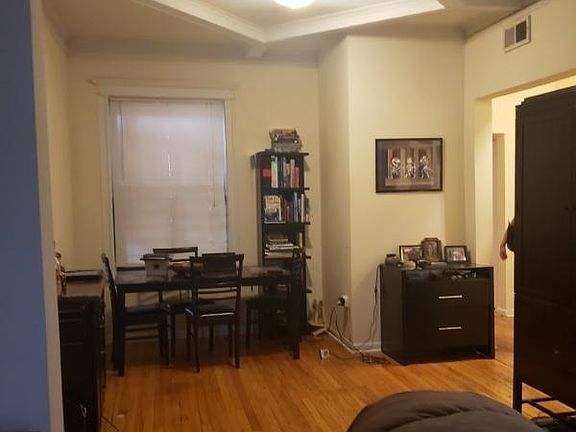 5th image of 1320 N Damen Ave APT 1