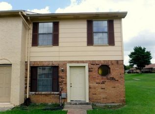 31 E Creek Ln, Grand Prairie, TX 75052