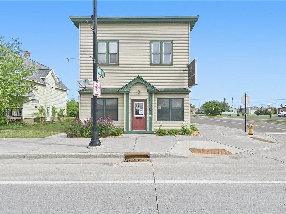 1st image of 601 Belknap St
